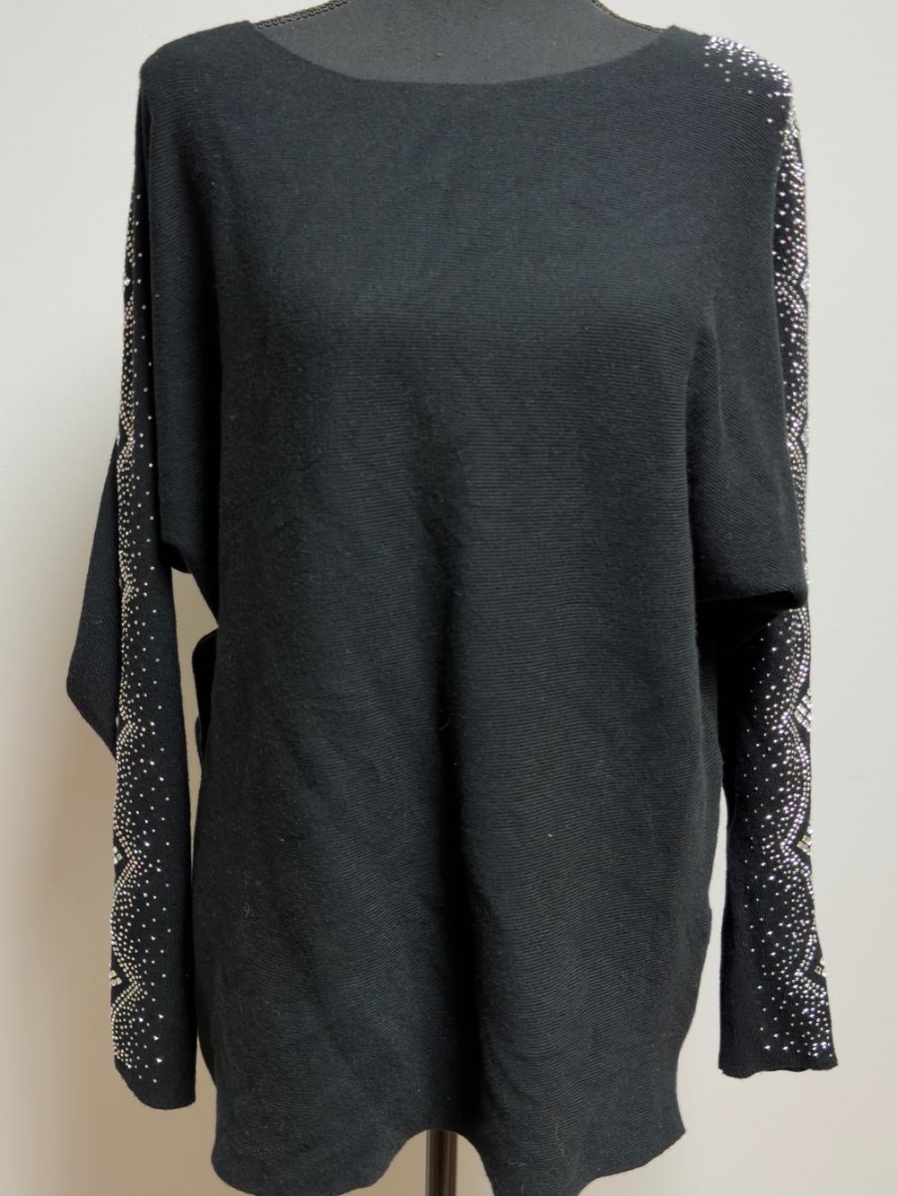 Vila Milano Black Rhinestone Embellished Sleeve Dolman Batwing Knit Sweater M